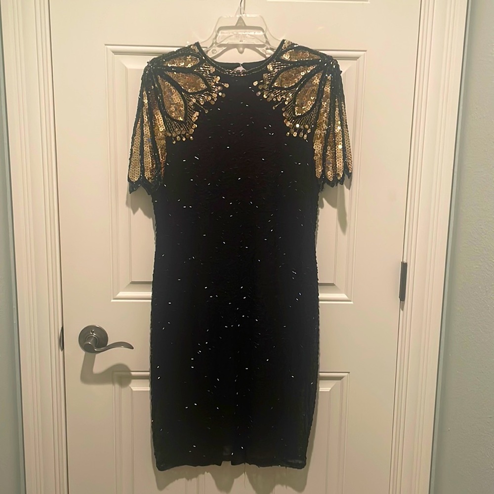 Sequin Cocktail Dress. Knee Length.